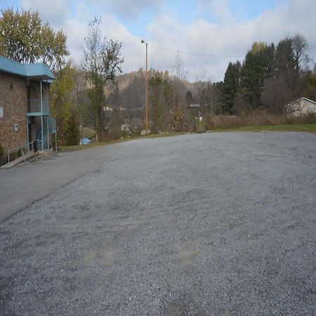 Budget Inn Of Tazewell County Pounding Mill ภายนอก รูปภาพ