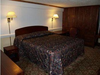 Budget Inn Of Tazewell County Pounding Mill ภายนอก รูปภาพ
